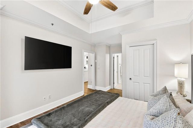 2255 Peachtree NE Road 323, Atlanta, GA 30309