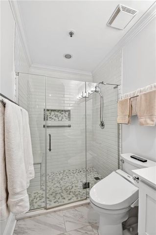 2255 Peachtree NE Road 323, Atlanta, GA 30309