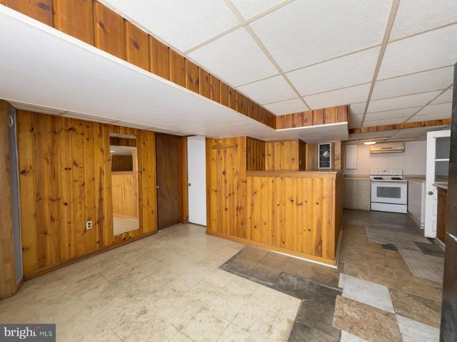 5602 EMERSON ST, Hyattsville, MD 20781