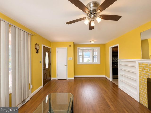 5602 EMERSON ST, Hyattsville, MD 20781