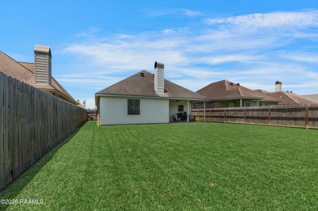 143 Rue Village, Maurice, LA 70555