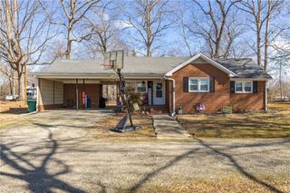 5513 NC Highway 700, Eden, NC 27288