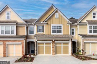 1670 Granville Court, Lawrenceville, GA 30043