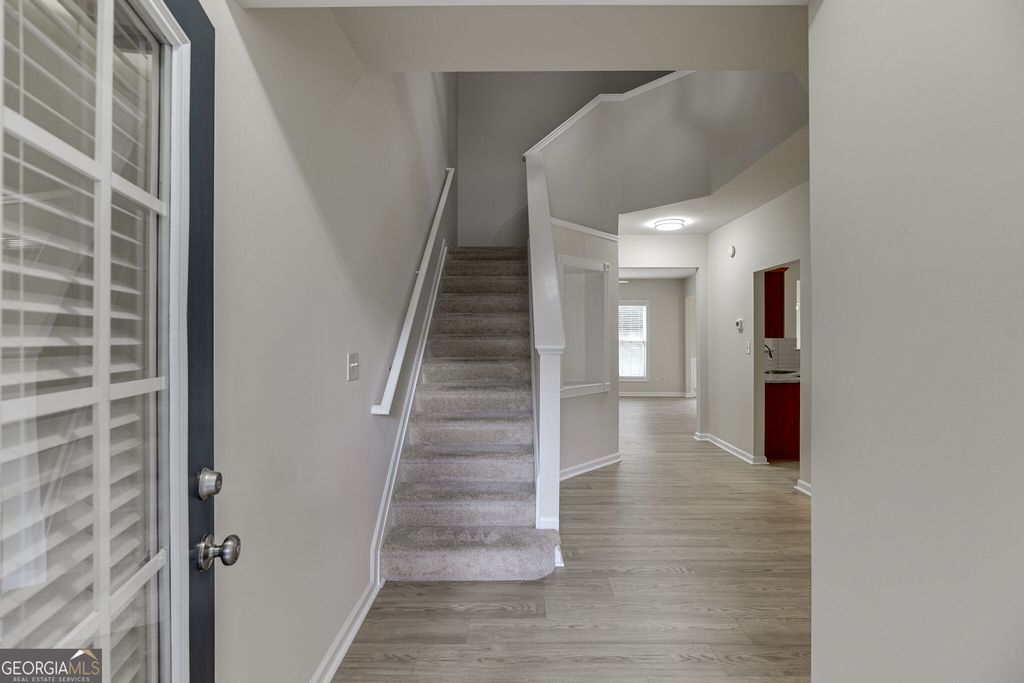 1670 Granville Court, Lawrenceville, GA 30043 — photo 4