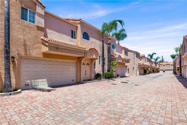 5200 White Oak Avenue 52, Encino, CA 91316