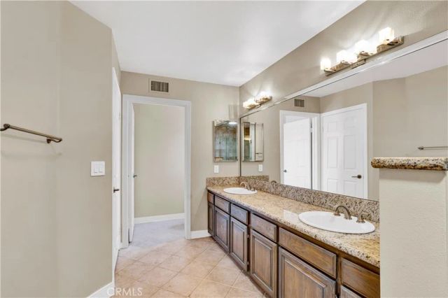 5200 White Oak Avenue 52, Encino, CA 91316