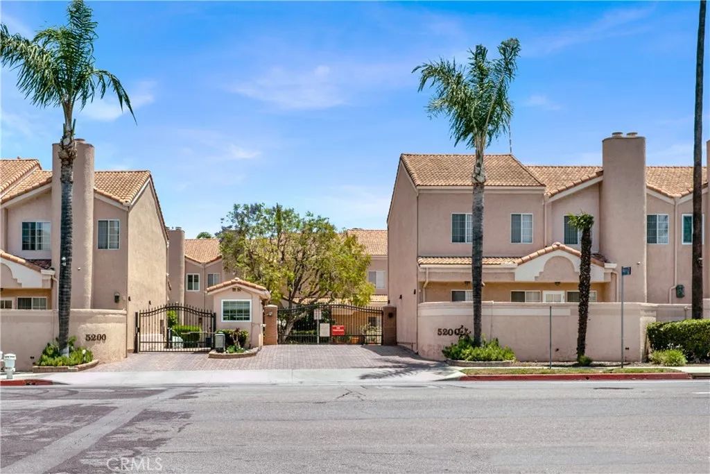 5200 White Oak Avenue 52, Encino, CA 91316