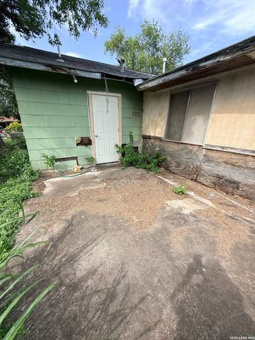 10826 WAYWARD DR, San Antonio, TX 78217