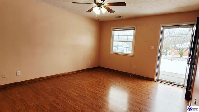 7501 Rutledge Road, Louisville, KY 40258