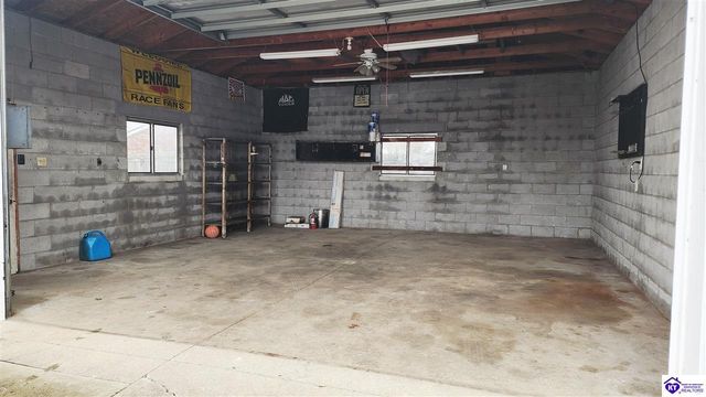 7501 Rutledge Road, Louisville, KY 40258