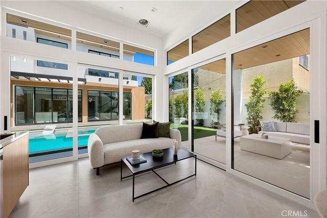 4209 Elmer, Studio City, CA 91602