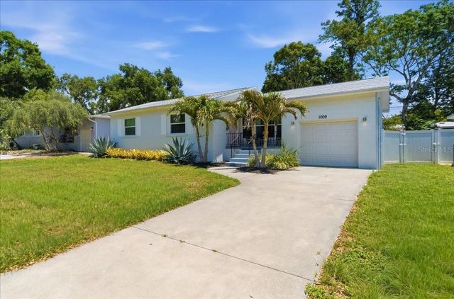 1009 CHESTER DRIVE, Clearwater, FL 33756