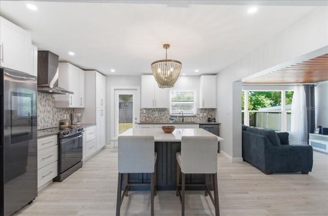 1009 CHESTER DRIVE, Clearwater, FL 33756