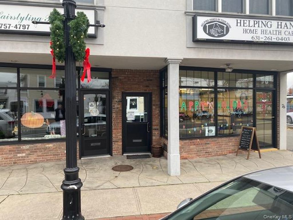 74-A Broadway 74A, Greenlawn, NY 11740