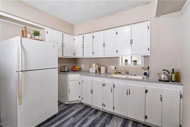 3403 Cleveland Avenue, Kansas City, MO 64128