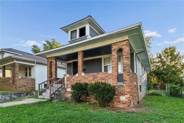 3403 Cleveland Avenue, Kansas City, MO 64128