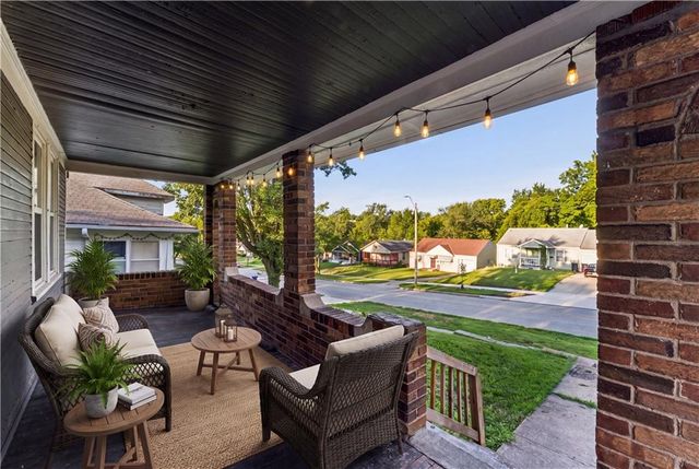 3403 Cleveland Avenue, Kansas City, MO 64128