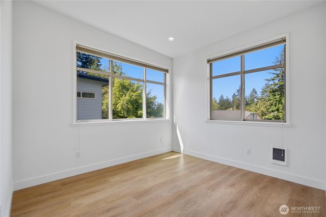 16347 NE 12th Place, Bellevue, WA 98008