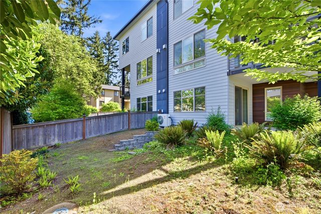 16347 NE 12th Place, Bellevue, WA 98008