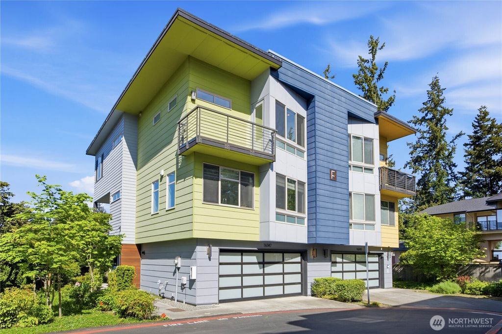 16347 NE 12th Place, Bellevue, WA 98008