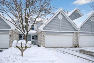 1391 Sherwood Court, Gurnee, IL 60031