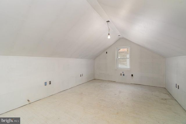 1071 MANADA BOTTOM ROAD, Harrisburg, PA 17112