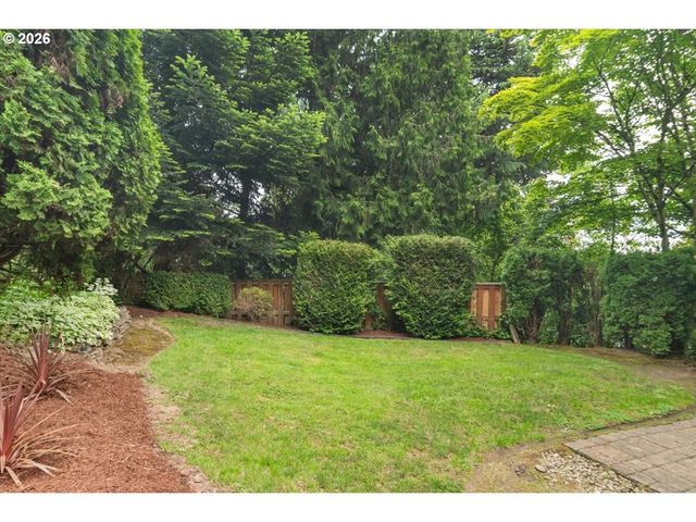 2920 Nw SHENANDOAH Ter, Portland, OR 97210