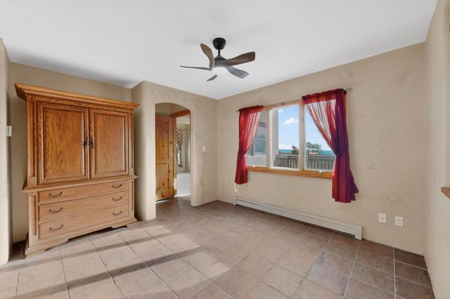 26 Apache Creek Road, Santa Fe, NM 87505