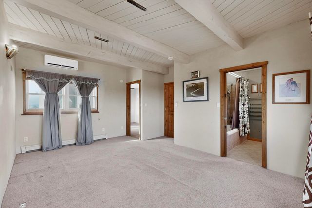 26 Apache Creek Road, Santa Fe, NM 87505