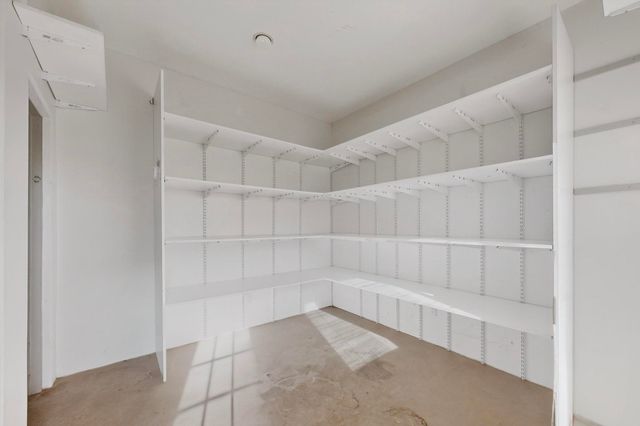 26 Apache Creek Road, Santa Fe, NM 87505