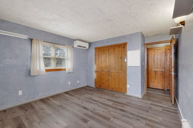 26 Apache Creek Road, Santa Fe, NM 87505