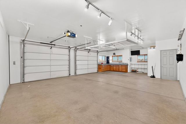 26 Apache Creek Road, Santa Fe, NM 87505