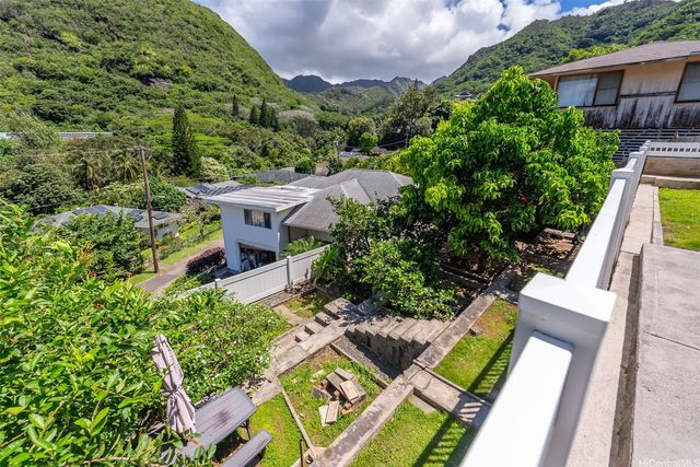 2392 Waiomao Road, Honolulu, HI 96816