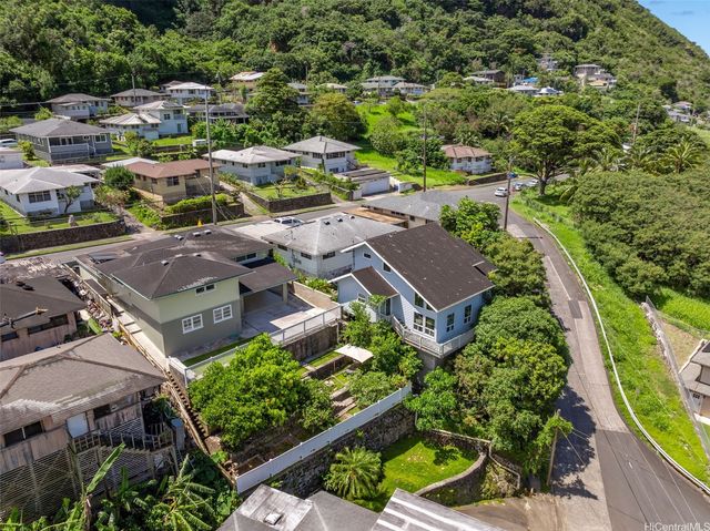 2392 Waiomao Road, Honolulu, HI 96816