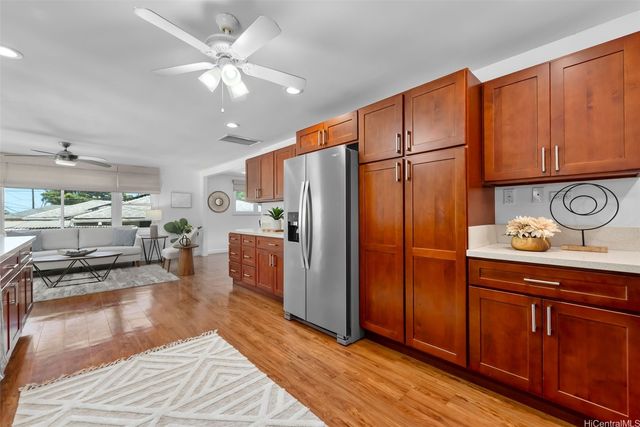 2392 Waiomao Road, Honolulu, HI 96816