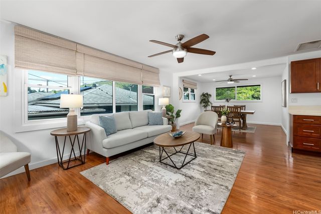 2392 Waiomao Road, Honolulu, HI 96816