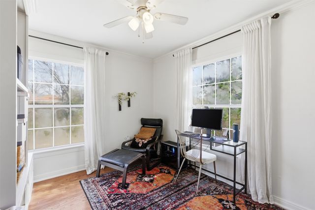 117 W Avenue E, Garland, TX 75040