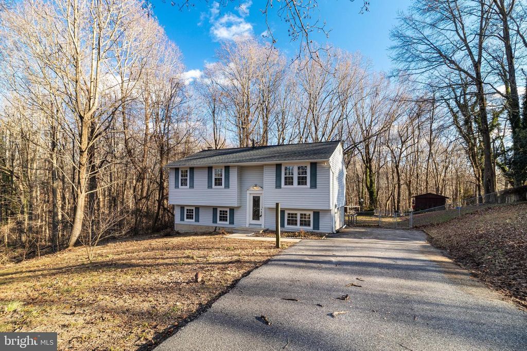 1861 OLDFIELD DR, Huntingtown, MD 20639