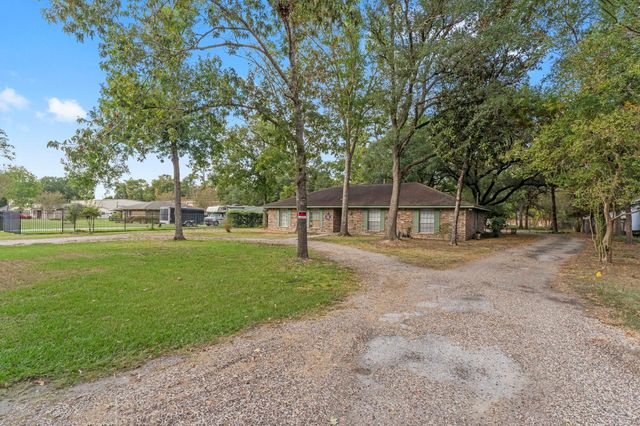 2003 Pinewoods Way, Spring, TX 77386