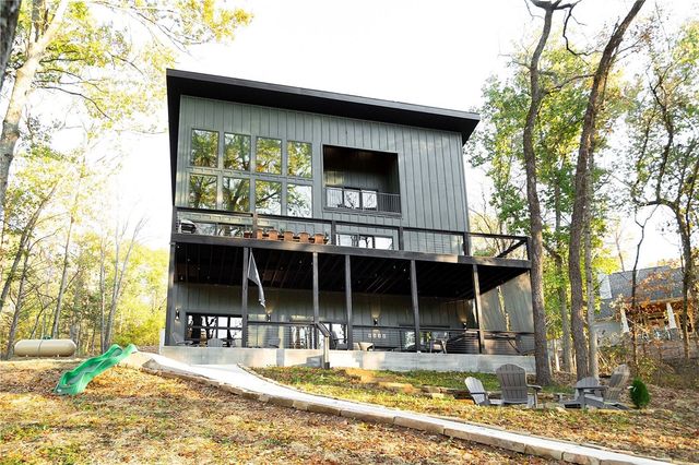 12 Manchester Drive, Bella Vista, AR 72714