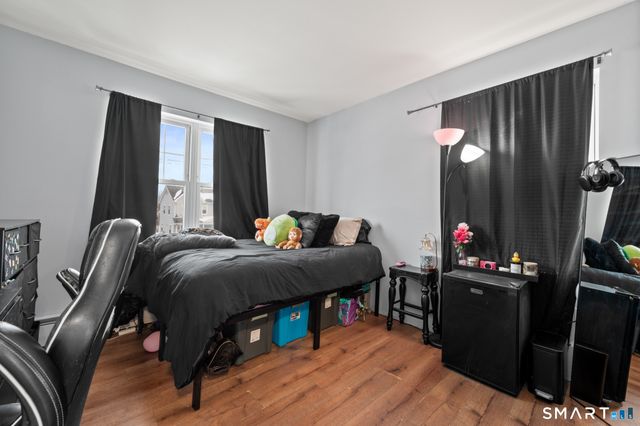 95 Hampton Street, Hartford, CT 06120