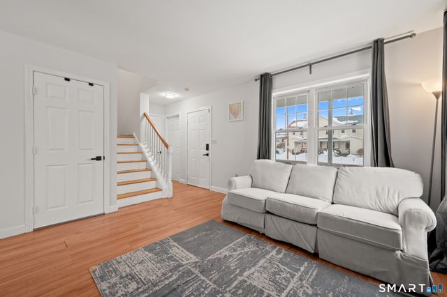 95 Hampton Street, Hartford, CT 06120