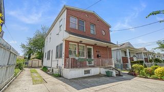 22906 113th Avenue, Queens Village, NY 11429