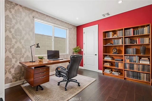 7608 Ani Way, North Hollywood, CA 91605