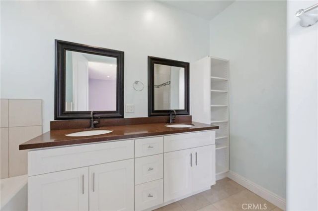 7608 Ani Way, North Hollywood, CA 91605