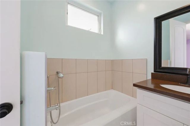 7608 Ani Way, North Hollywood, CA 91605