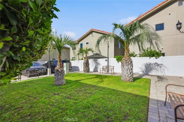 7608 Ani Way, North Hollywood, CA 91605