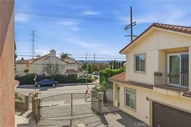 7608 Ani Way, North Hollywood, CA 91605