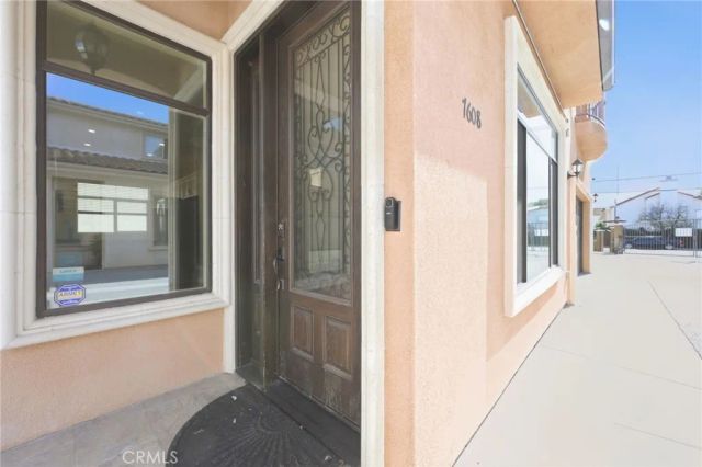 7608 Ani Way, North Hollywood, CA 91605