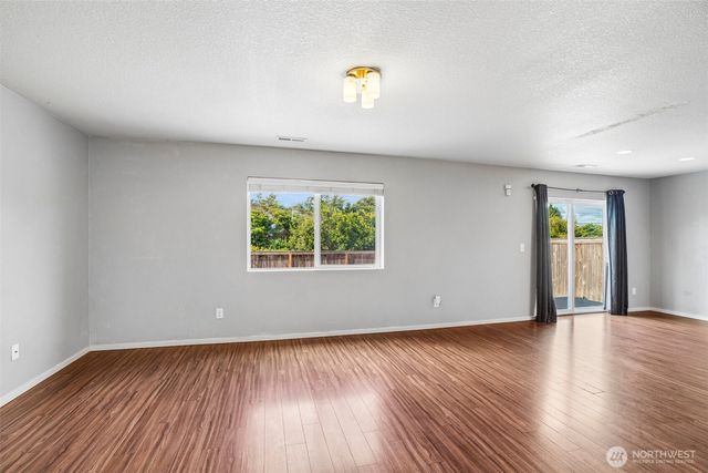 13008 NE 118th Way, Vancouver, WA 98682